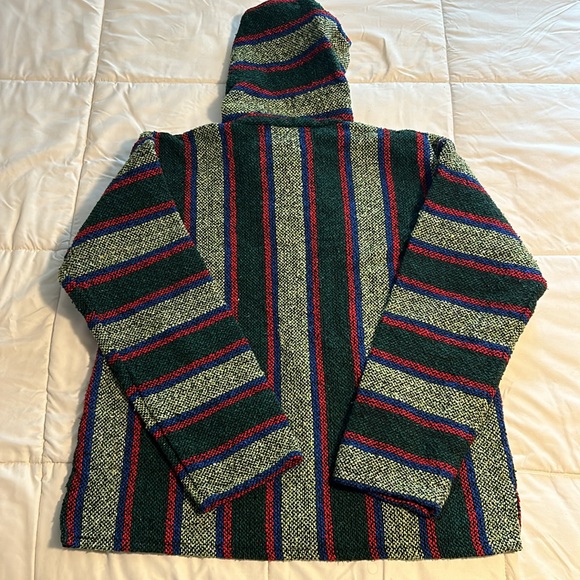 Earthbound Trading Co Baja Pullover Unisex Size XL Green Blue & Red - Picture 6 of 6